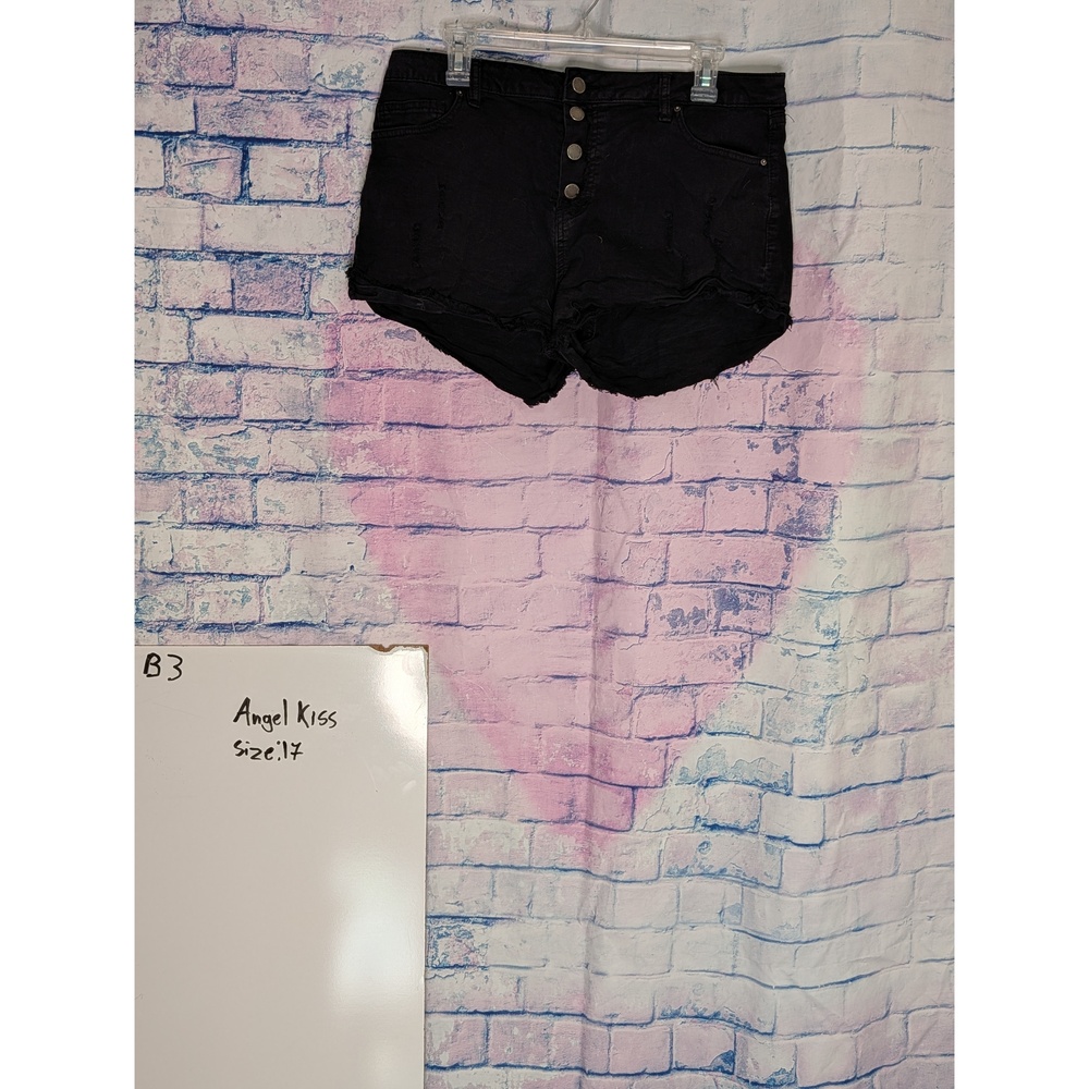 Womens black short shorts